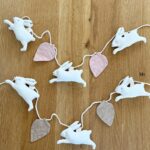 Guirnalda Conejo saltarín (varios colores)